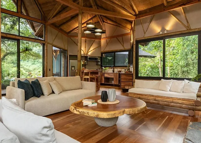 Hébergement de vacances Monteverde El Tigre Hideaway Casa Colmena *