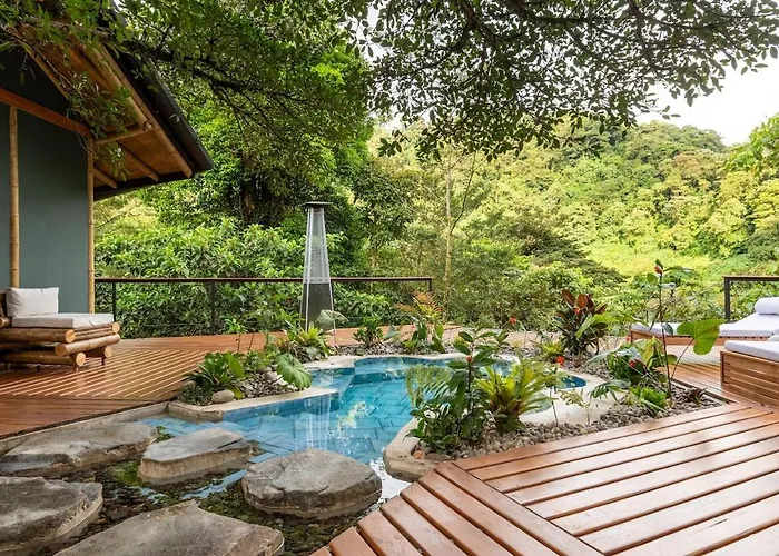 Hébergement de vacances Monteverde El Tigre Hideaway Casa Colmena Tilarán