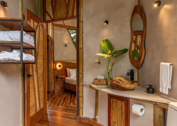 Hébergement de vacances Monteverde El Tigre Hideaway Casa Colmena *